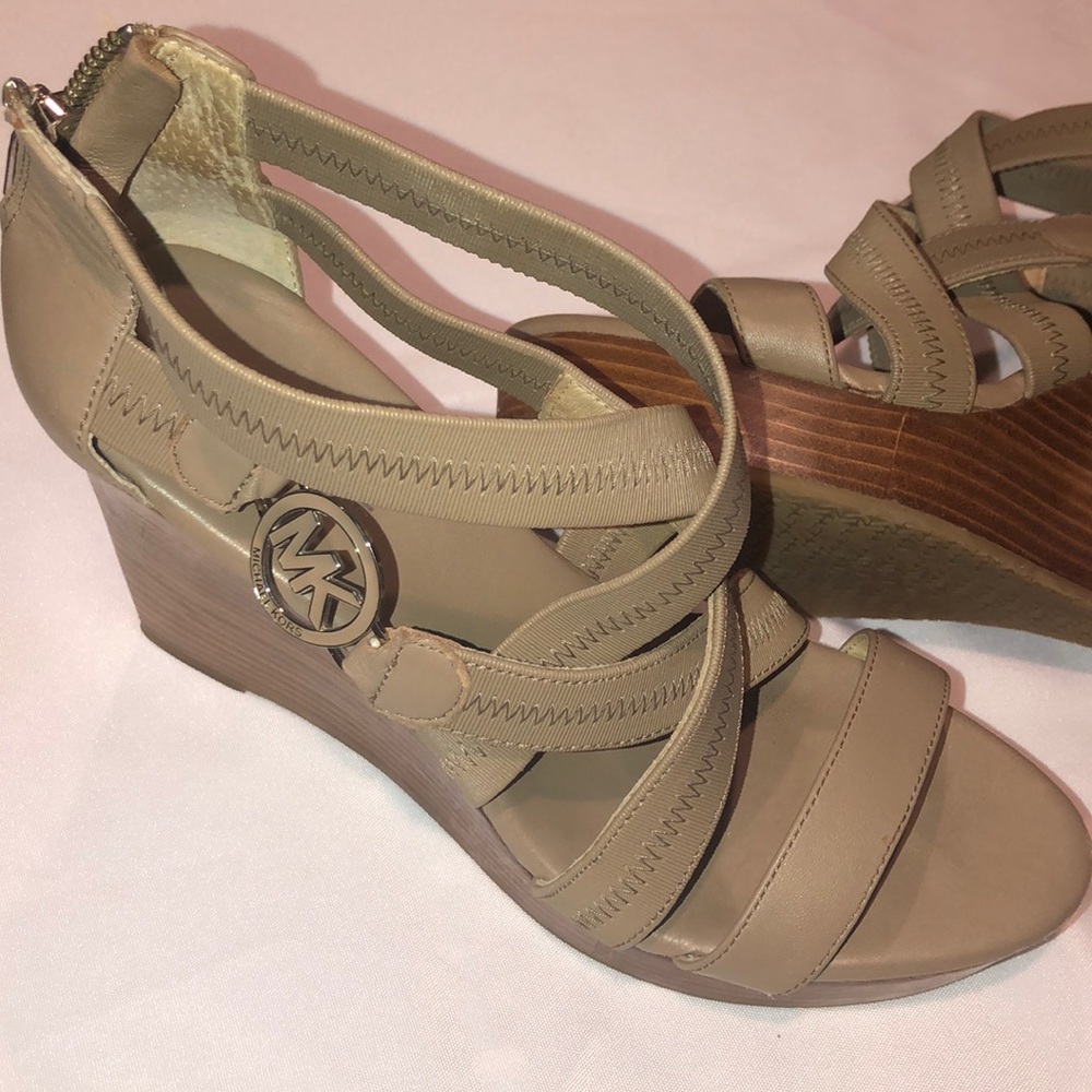 Michael Kors wedge Strappy shoe